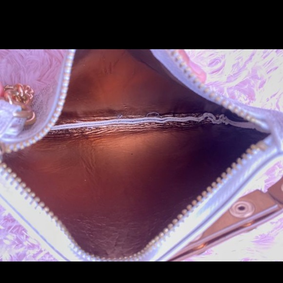 michael kors bag - Picture 3 of 3